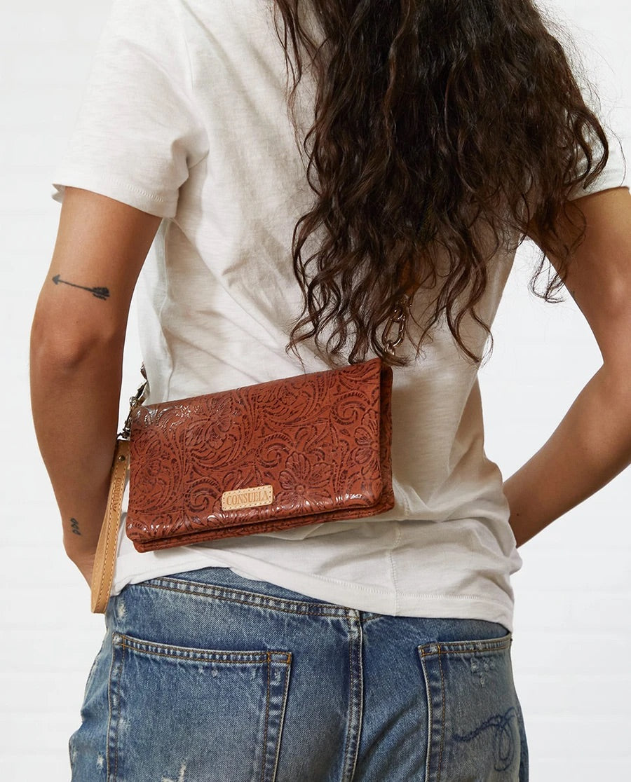 Uptown Crossbody Sally